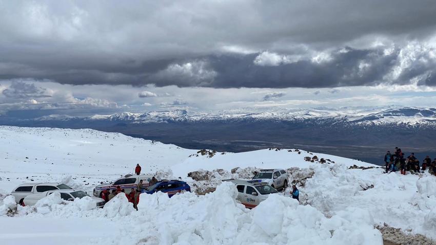 Ağrı Dağı'nda 22 Mart'ta kaybolan kadın dağcının cansız bedeni bulundu