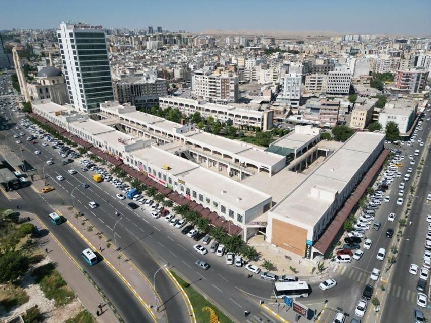 Şanlıurfa'da şehrin göbeğine estetik dokunuş: İmalatı tamamlandı