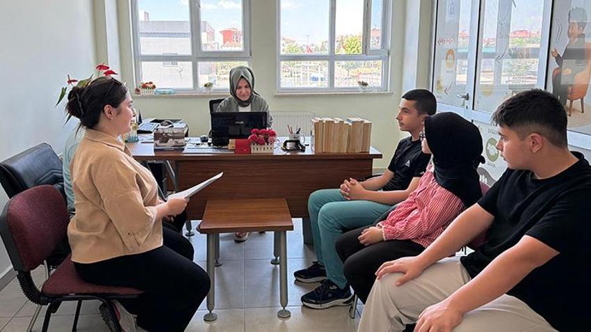 LGS adayları için 81 ilde tercih danışmanlığı hizmeti başladı