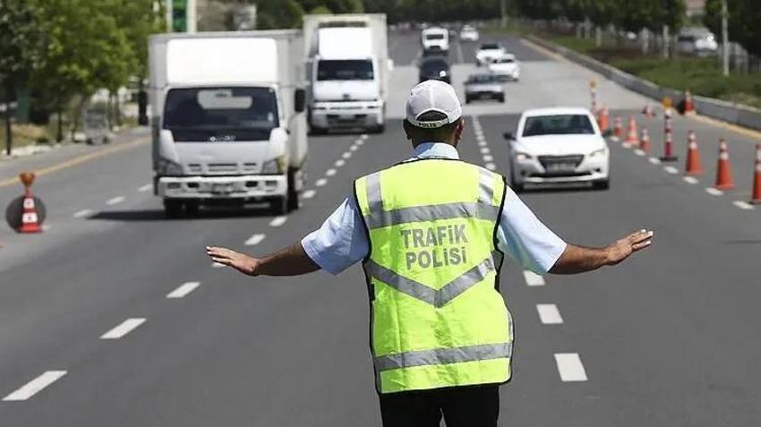 İstanbul Valiliği duyurdu: Yarın Üsküdar ve Beşiktaş'ta bu yollar trafiğe kapatılacak