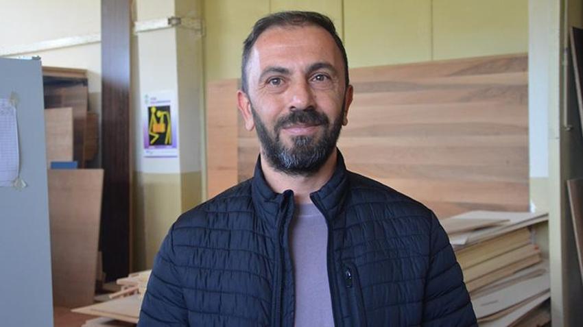 Bursa'da liseli öğrenciler tatili fırsat bildi üretime ivme kazandırdı! Yaz tatilinde harçlıklarını çıkarıyorlar