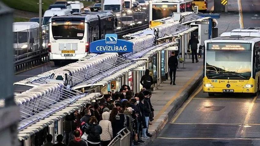 15 Temmuz 2026 Otobüsler Ücretsiz mi? 15 Temmuz'da Eczaneler Açık mı? Bugün İstanbul'da Toplu Taşıma Ücretsiz mi?