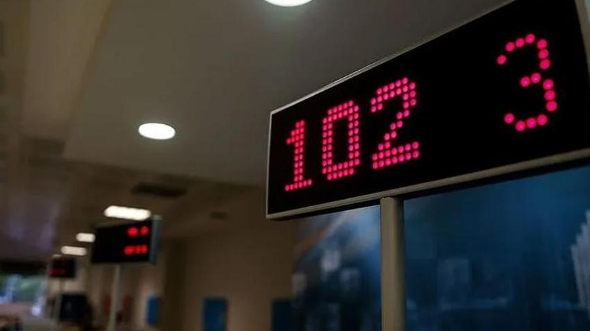 BUGÜN BANKALAR AÇIK MI? 15 Temmuz'da Borsa Açık mı? Kargolar Çalışıyor mu? 15 Temmuz Resmi Tatil mi?
