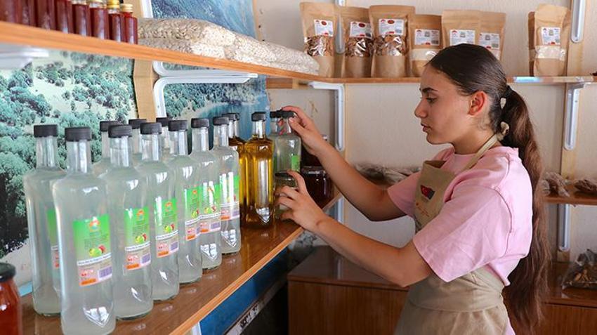 Van'da girişimci kadınlar bir araya geldi, kurdukları markayla ürünlerini Avrupa'ya ulaştırdılar: Sipariş vermek için sıraya giriyorlar!