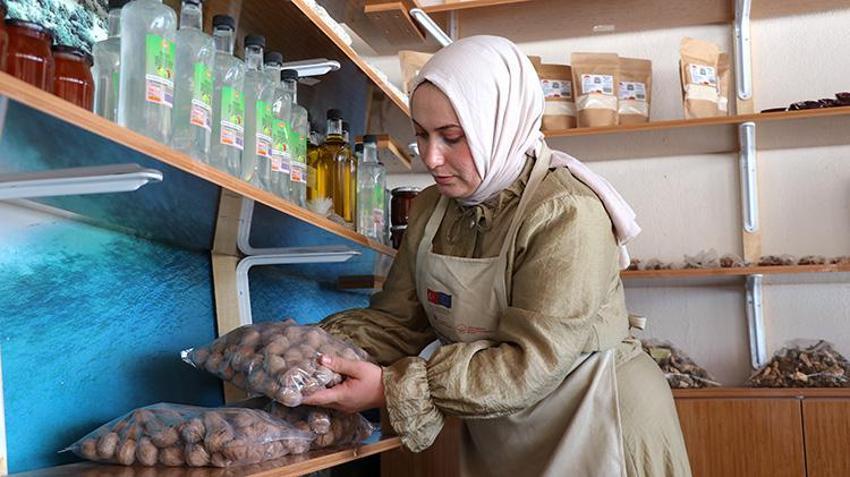 Van'da girişimci kadınlar bir araya geldi, kurdukları markayla ürünlerini Avrupa'ya ulaştırdılar: Sipariş vermek için sıraya giriyorlar!