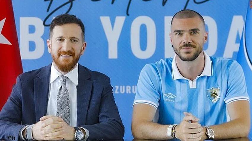 Erzurumspor'a milli yıldız hayırlı olsun! Dünya Kupası'ndan gelip 3 yıllık imzayı attı