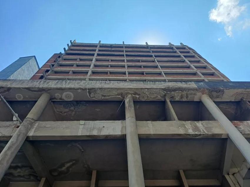 Bursa'da şehrin en merkezi yerindeki plaza satılıyor: Değeri belli oldu