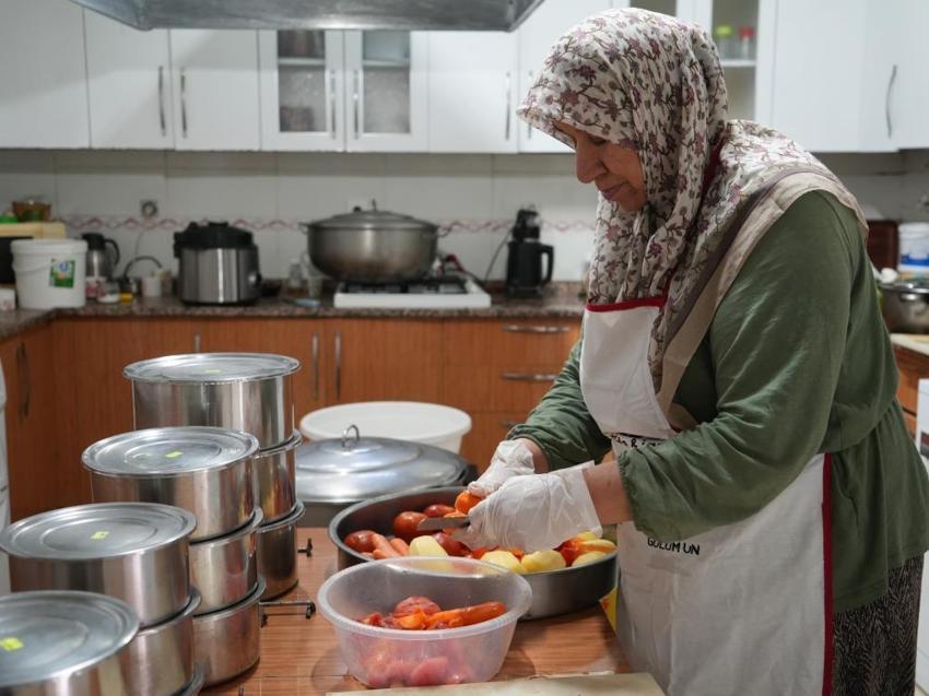 Hiç paraları yoktu! Devlet desteğiyle kurdular, şimdi siparişlere yetişemiyorlar