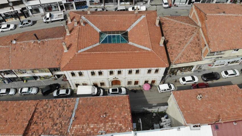 Yozgat'ta eski cezaevi kütüphaneye dönüştürüldü: Ziyaretçi akınına uğruyor!