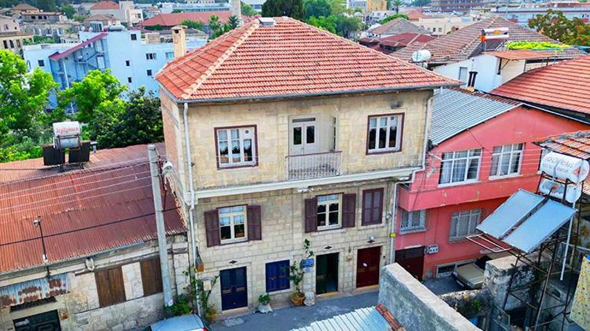 Annesinin hediyesi hayatını değiştirdi! Fabrikasını satıp tarihi konağı satın aldı: İçeride tam 40 bin parça var!