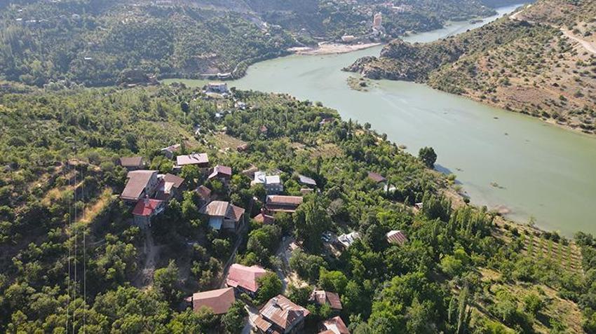 Yıllar önce gelin geldiği köyü turizm merkezi yaptı! Türkiye'de sadece bu köyde var! Yerli ve yabancı turistin uğrak noktası oldu