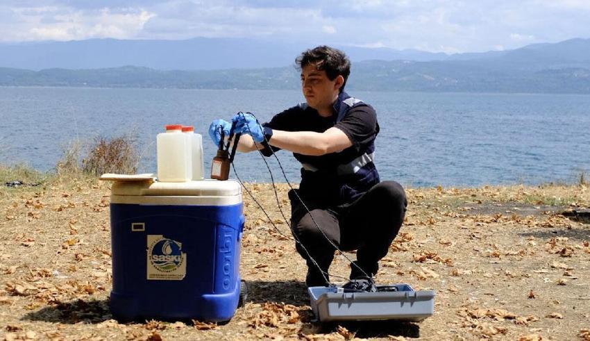 Sapanca Gölü'ndeki korkutan görüntünün sırrı çözüldü: İşte içme suyu kaynağındaki pamuksu oluşumun nedeni