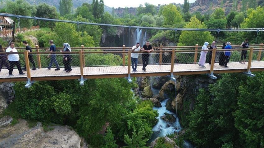 Konya'nın yeni gözdesi oldu: Yerköprü Şelalesi hayranı çoğalıyor