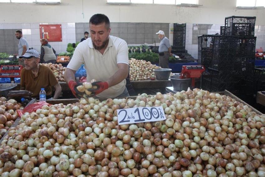 Bir yılda fiyatı 10 katına çıktı: Soğan altın yılını yaşıyor
