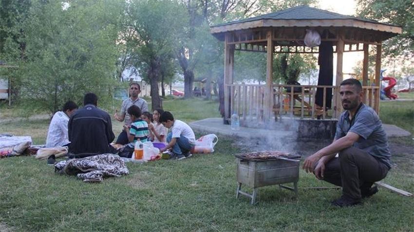Vatandaşlardan çağrı: Tüm yerli ve yabancı turistleri Ekşisu’ya bekliyoruz