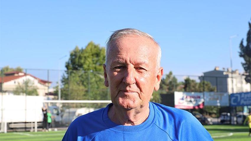 Harmanlıkspor oyuncuları yenilenen zeminde ilk antrenmana hevesle çıktı