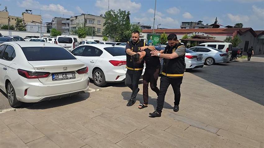 Adana'da filmleri aratmayan olay... Çarşaf giyip keşif yaptılar, 40 dakikada servet çaldılar