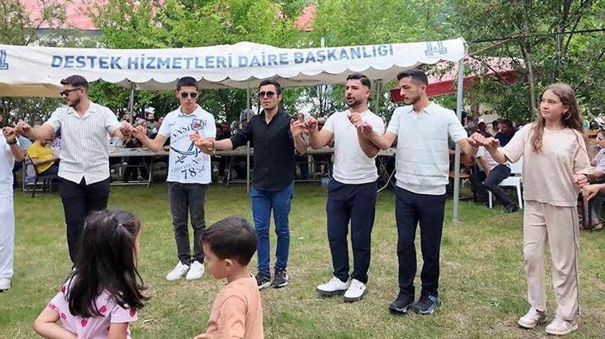 Erzurum'da unutulmaz kültür buluşması: 'Kaysefe Şenliği' yüzlerce kişiyi bir araya getirdi!