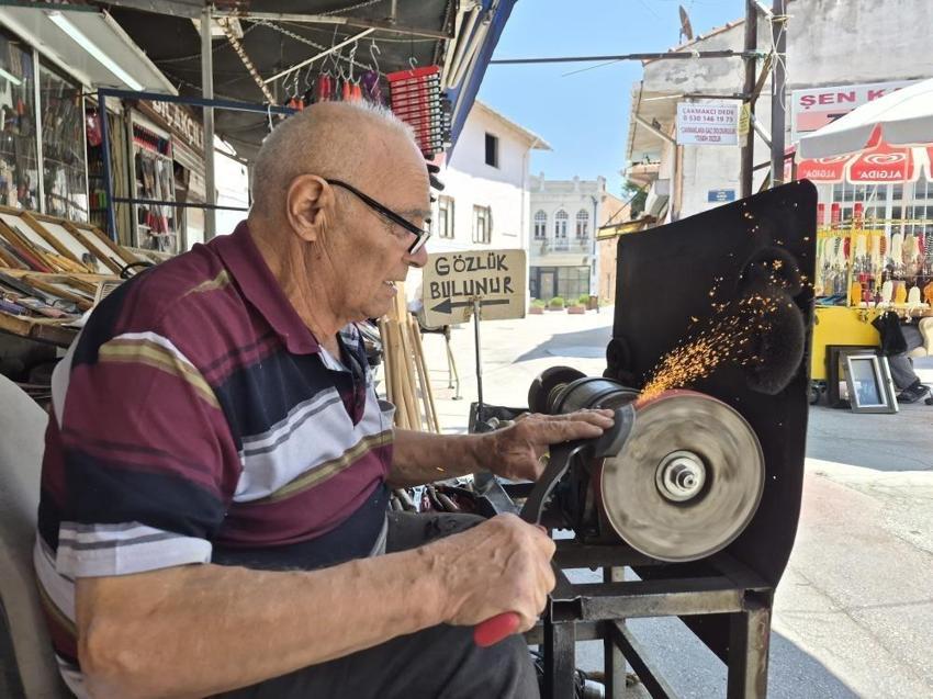 Eskişehirli ustanın en büyük derdi çırak bulamamak: Meslek eskidi artık gelmiyorlar
