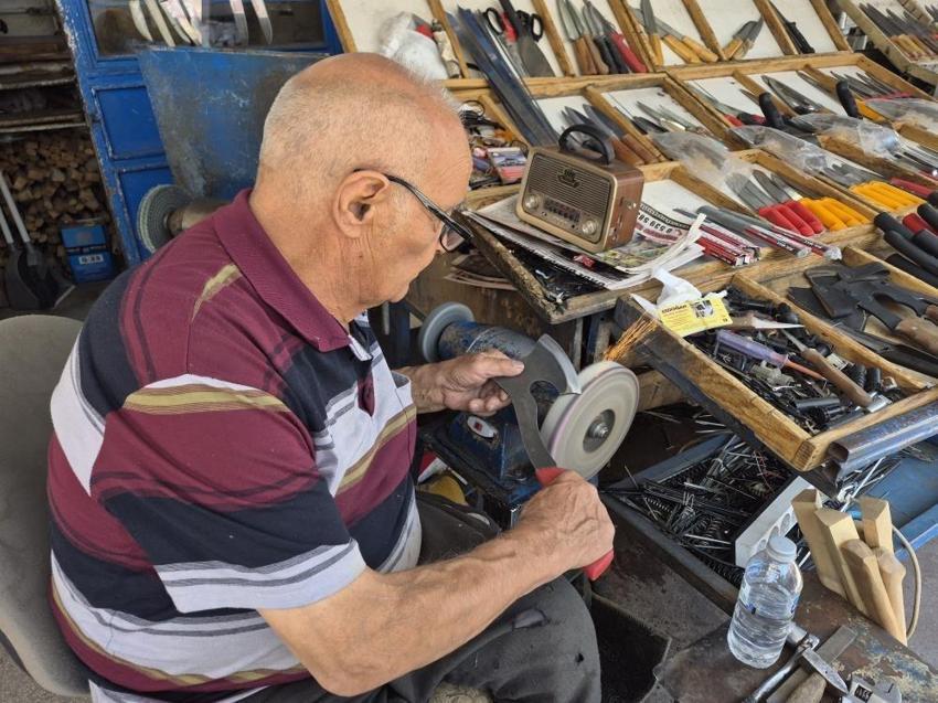 Eskişehirli ustanın en büyük derdi çırak bulamamak: Meslek eskidi artık gelmiyorlar
