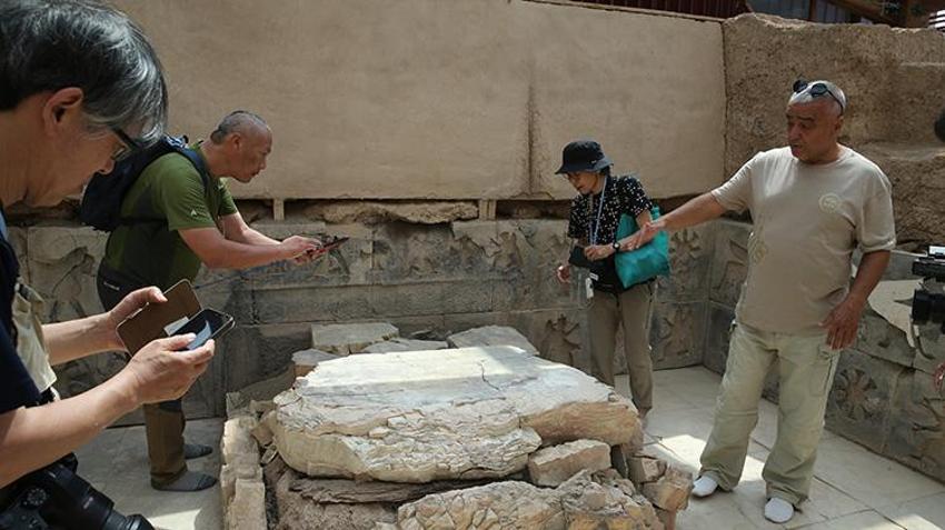 Van’ın 2 bin 700 yıllık Urartu mirası dünya gündeminde: Japonlar akın ediyor! Dünyanın en iyi korunmuş Haldi Tapınağı burada!