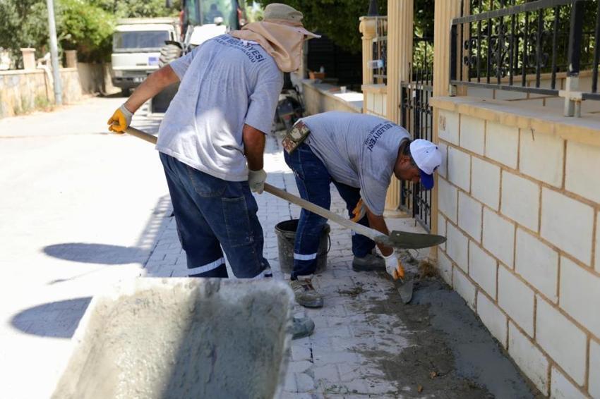 Didim'de sokaklar yenileniyor! Efeler Mahallesi’nde parke taşı seferberliği tamamlandı!