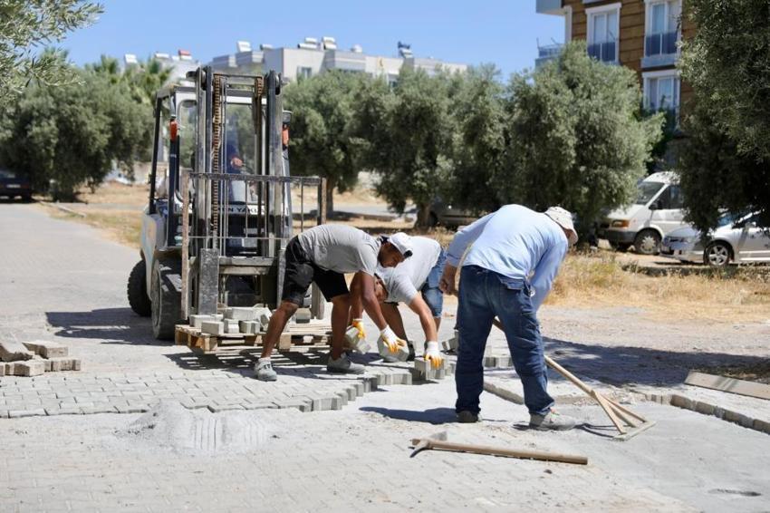 Didim'de sokaklar yenileniyor! Efeler Mahallesi’nde parke taşı seferberliği tamamlandı!