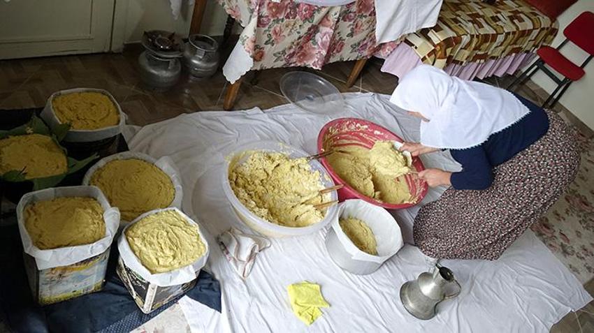 150 yıllık Karadeniz efsanesine tescil geliyor! Sürmene 'tenekede mısır ekmeği' için düğmeye basıldı!