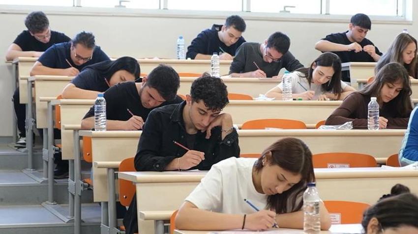 Bu liseler YKS'ye damga vurdu! YKS sonuçları açıklandı birinciler belli oldu: İşte birinci olan 11 öğrencinin mezun olduğu liseler