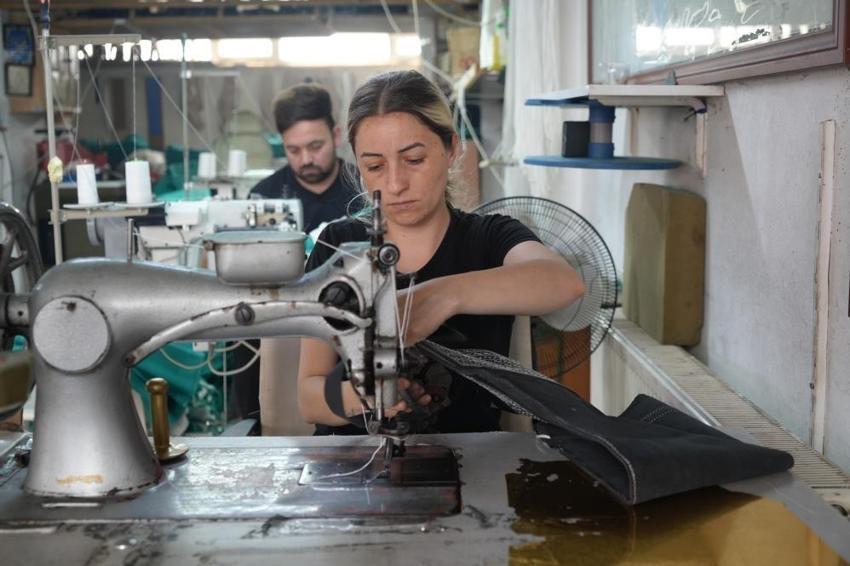 Doğmamış çocuğa kispet dikiyorlar: Samsun'da ilk kadın kispet ustası üretiyor, ihraç ediliyor