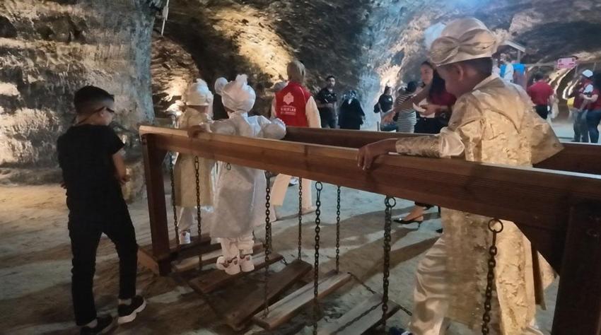Çankırı'da 530 yıllık gelenek yerin 150 metre altında yaşatıldı