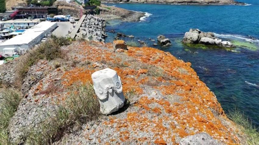 İstanbul'un 2 bin yıllık sütunları tehlike altında: Sarıyer'de kaderine terk edildi