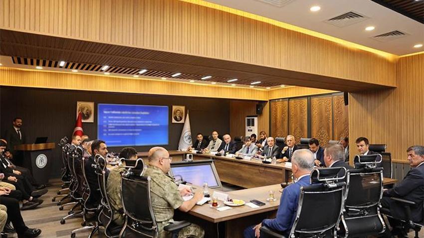 Erzincan'da dev yatırım zirvesi: Üretim ve istihdam için güç birliği!