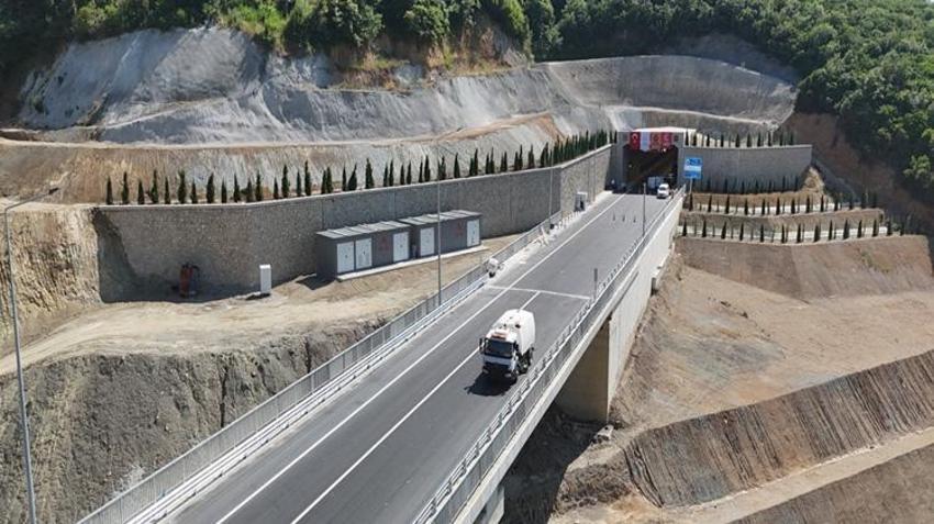 Yalova-Armutlu yolu açılıyor! Yolculuk süresi yarıya düştü
