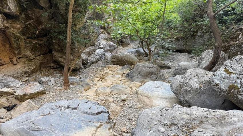 5 ay sonra yine kurudu! Manisa'daki Doğa harikası kanyona girişler yasaklandı