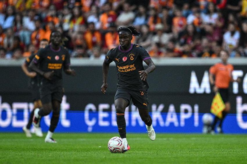 Galatasaray - Monza maçı! Avusturya kampındaki ilk hazırlık mücadelesinde 2 gol vardı