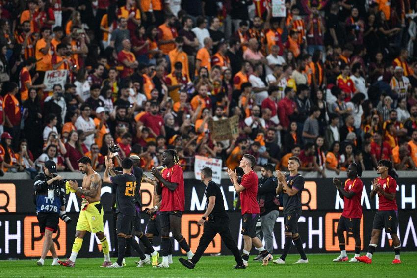 Galatasaray - Monza maçı! Avusturya kampındaki ilk hazırlık mücadelesinde 2 gol vardı