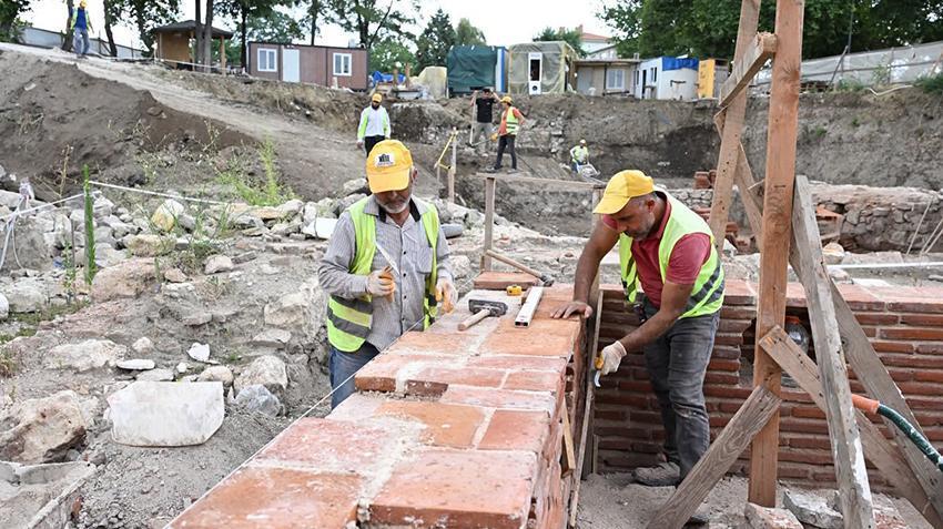 Edirne'de 6 asırlık sır! Rus işgalinden beri kapalı, toprak altından çıkarılıyor