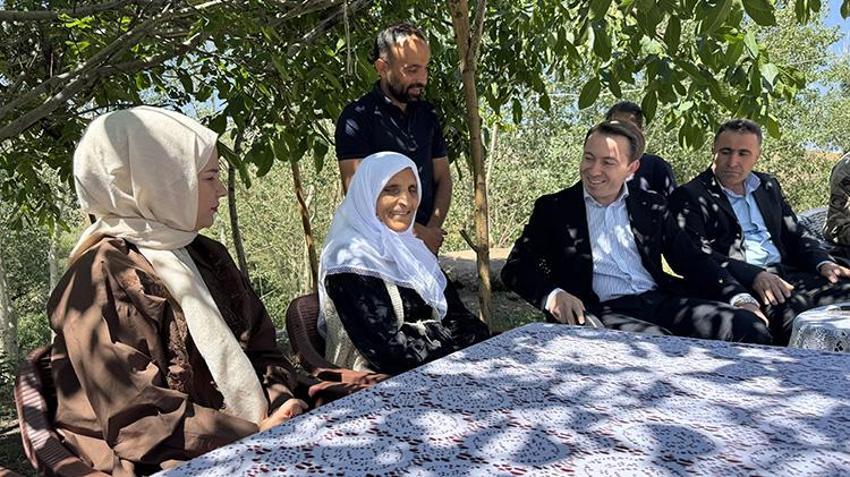 İneği telef olunca gözyaşları sel olmuştu! Kaymakam ve hayırseverler harekete geçti, dört bir yandan destek yağdı!