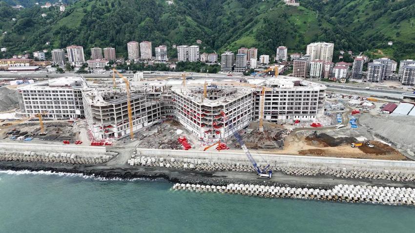 Sağlık Bakanı Kemal Memişoğlu Rize'ye müjdeyi verdi: Şehir Hastanesi 2027 yılında hizmete girecek