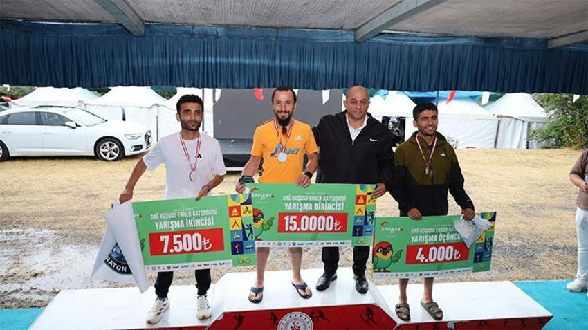 Kapıkayafest’te nefes kesen dağ koşusu: 21 kilometrelik parkurda kıyasıya mücadele