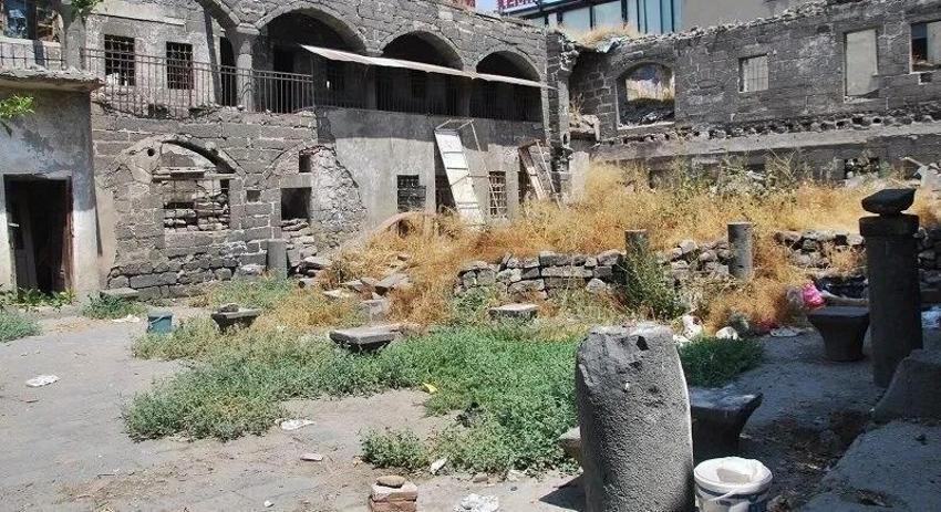 Diyarbakır’da Çifte Han’ın geleceği belli oldu: Ek süre verildi