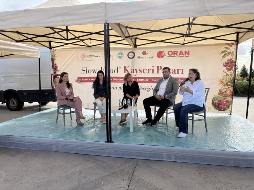 Kayseri'de ata tohumları gelir kapısı oldu: Millet Bahçesi'nde açıldı