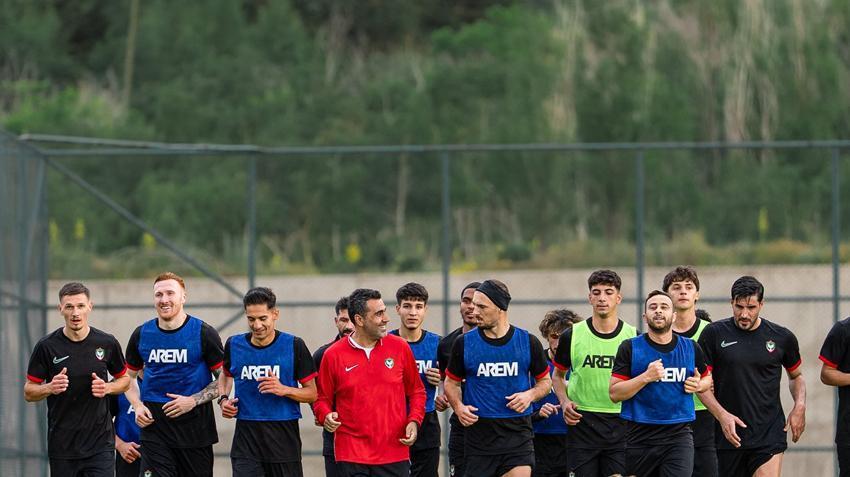Galatasaray'ın genç yıldızı Amedspor'a! Dursun Özbek, Nahit Eren ile anlaştı