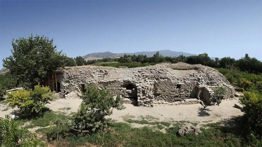 Efes’te sıra dışı mezar: 1200 yıl önce yan yana gömülen ikizlerin sırrı