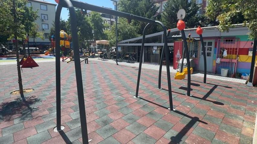 Avcılar'da 5 günde 4 kişi yaralandı! Çocuk parkındaki o oyuncak kaldırıldı