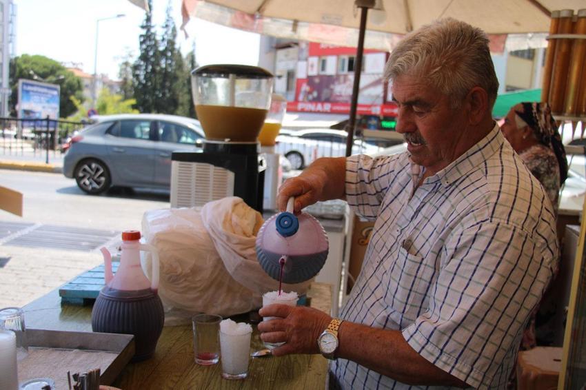 Kavurucu sıcaklarda bir kaşığı serinletmeye yetiyor! Adeta yazı kışa çeviriyor