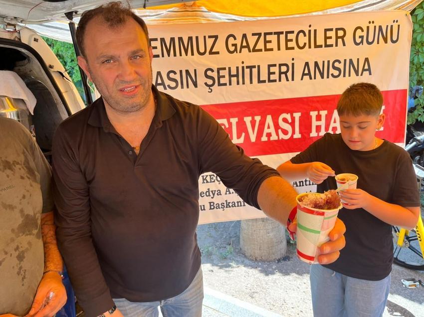 Ödemiş Bozdağ'ın meşhur kar helvasına kavurucu sıcakta İzmirliler yoğun ilgi gösterdi