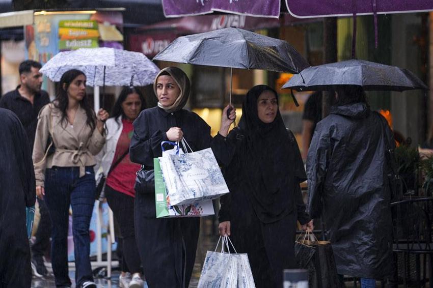 Sıcaklıklar mevsim normalinin altında seyredecek, Meteoroloji kuvvetli rüzgara karşı uyardı