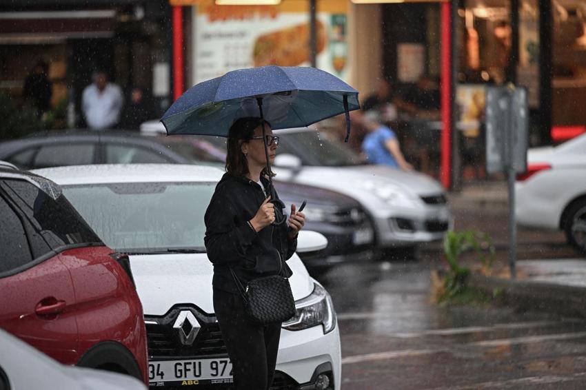 Sıcaklıklar mevsim normalinin altında seyredecek, Meteoroloji kuvvetli rüzgara karşı uyardı
